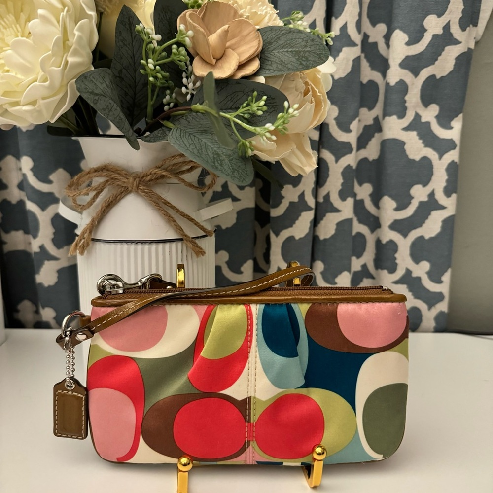 EUC Coach Satin Colorful Wristlet